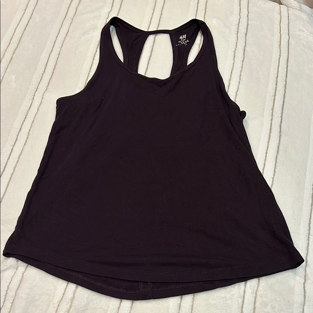 H&M Black Sleeveless Tank Top with Flowy Fit